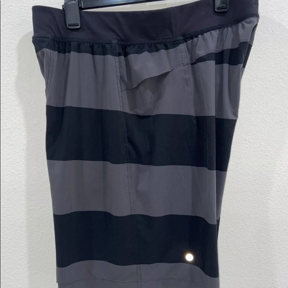 Lululemon Mens XL shorts